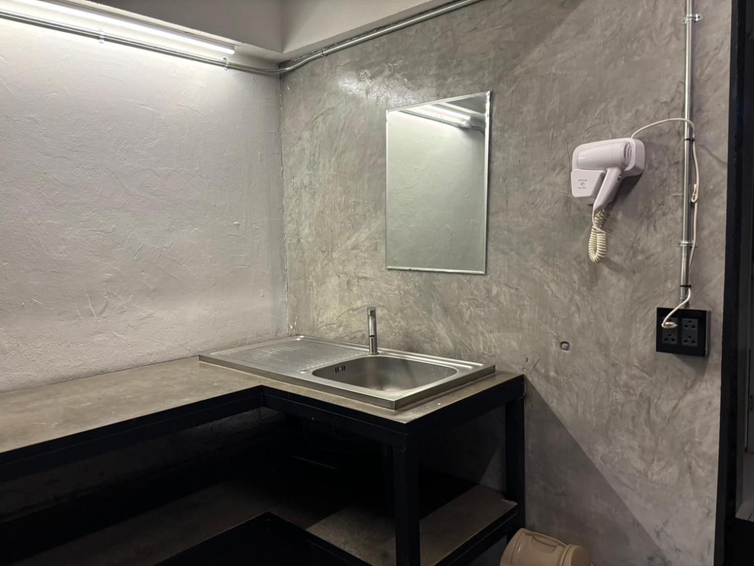 Kayan Hostel เชียงใหม่ ภายนอก รูปภาพ