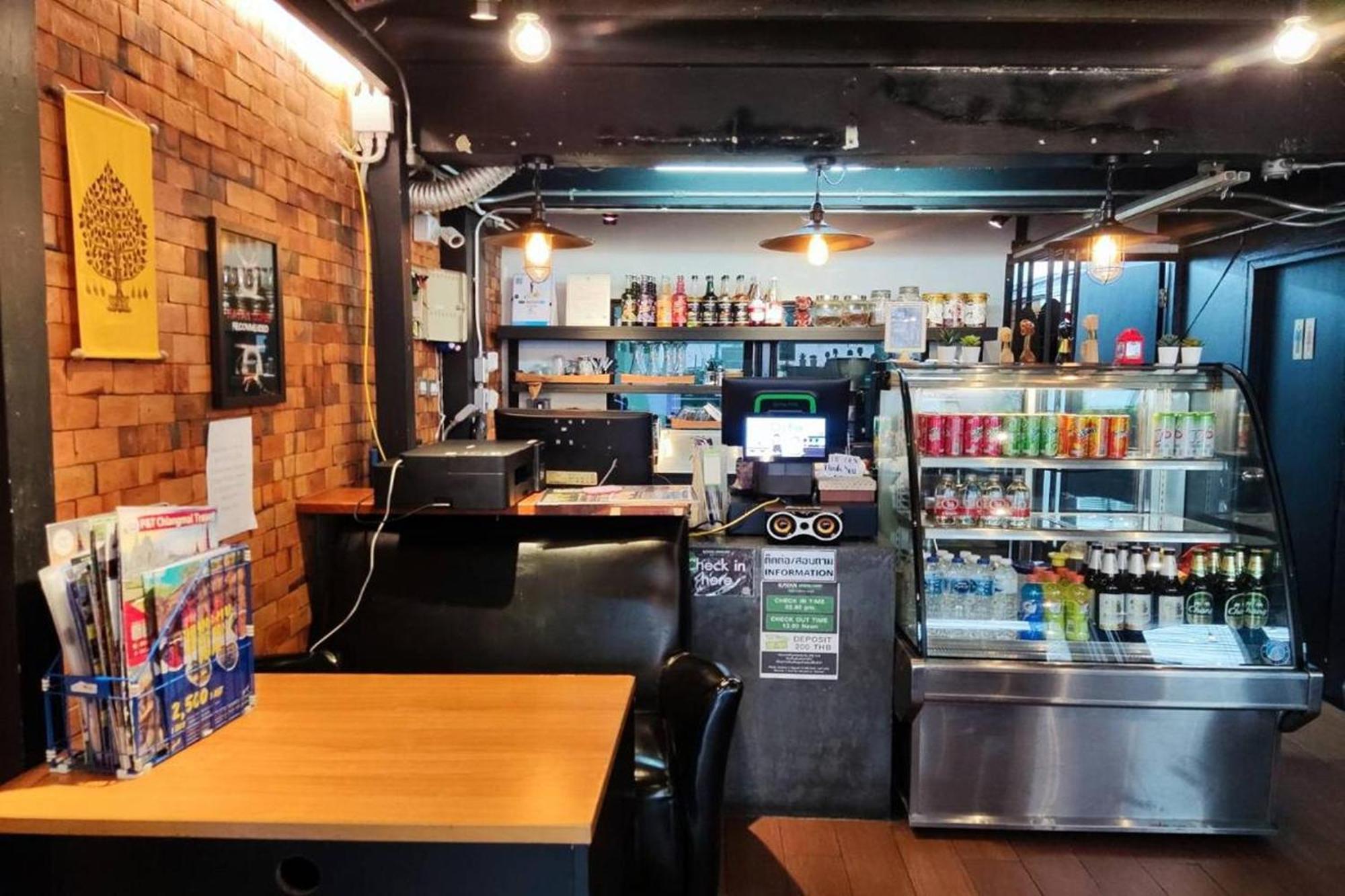 Kayan Hostel เชียงใหม่ ภายนอก รูปภาพ